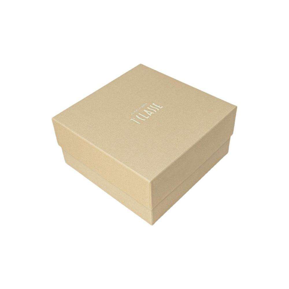 Beige box packaging for Alviero Martini Prima Classe leather belt with logo.