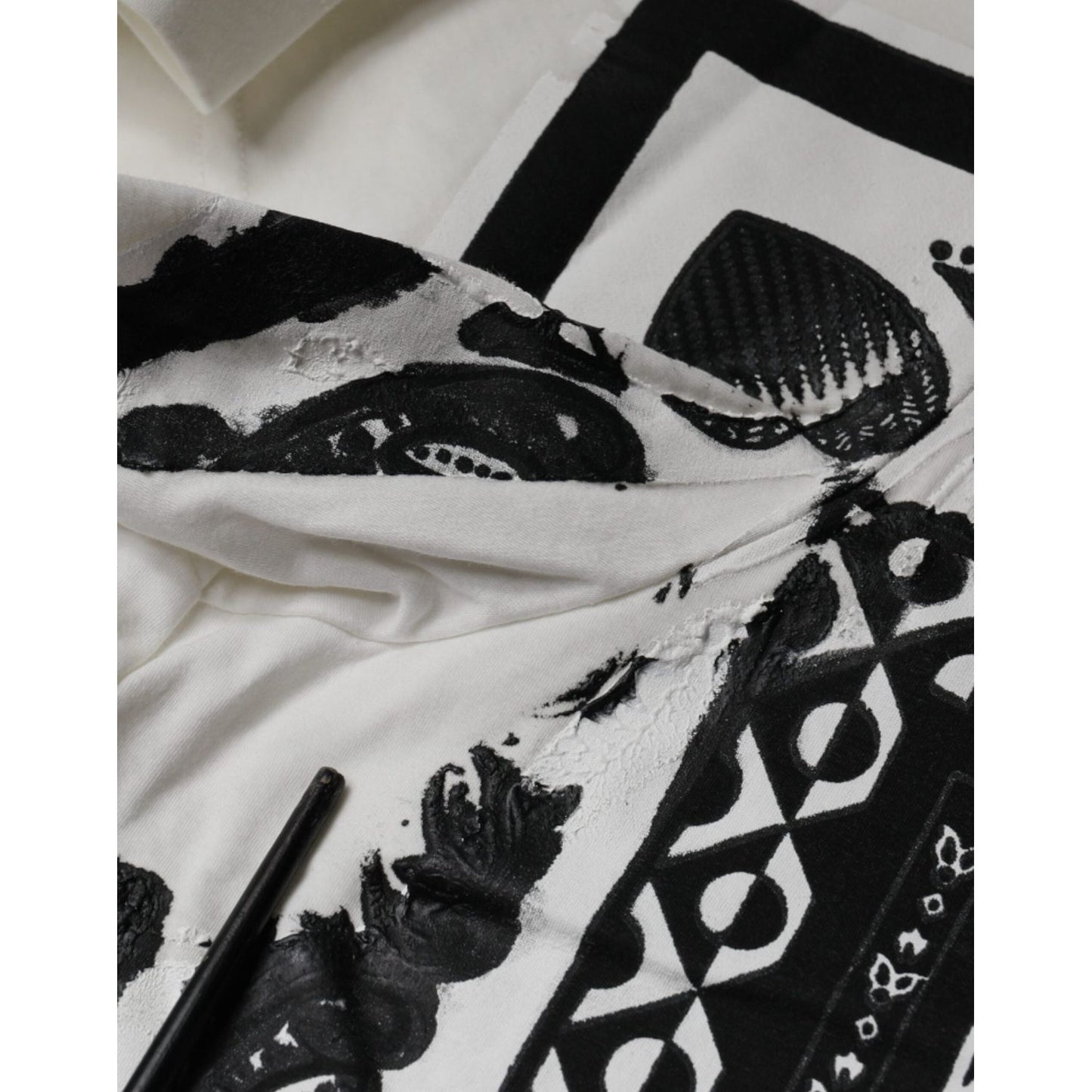 Dolce & Gabbana white bandana print cotton t-shirt with black graphic details, minor discolorations and defects, short sleeves.