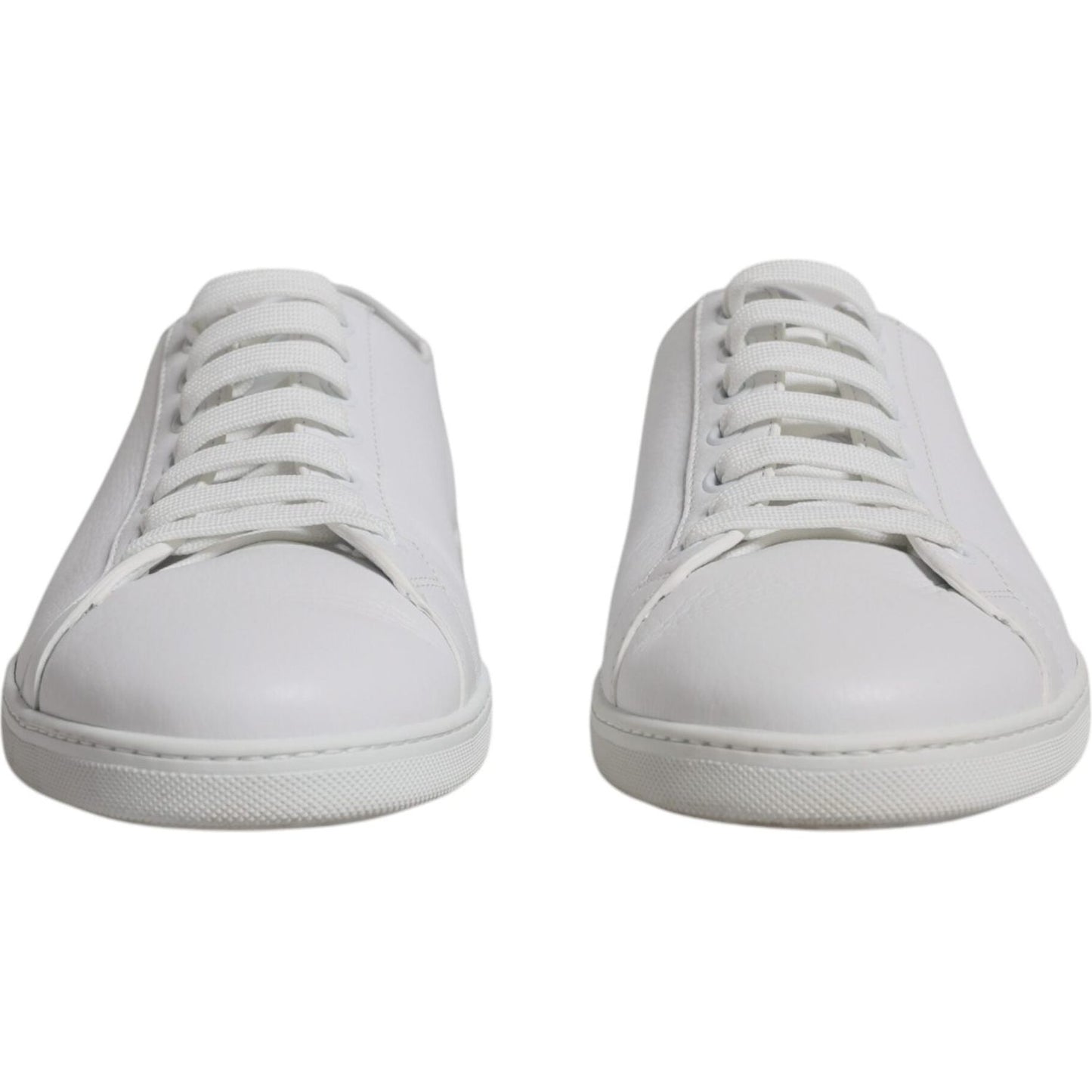 Dolce & Gabbana white Saint Tropez men's sneakers, low top leather shoes with rubber sole and lace-up closure, front view.