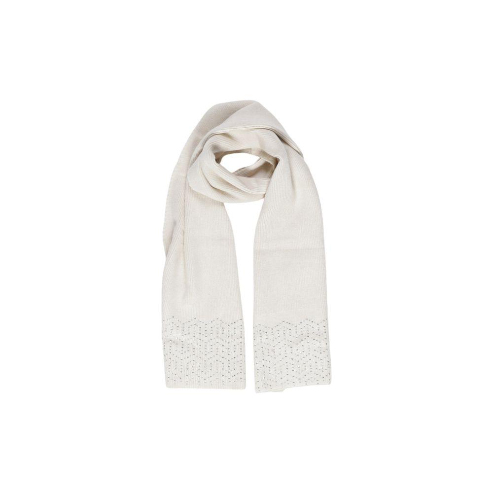 Pieces beige polyester scarf with sequins, elegant and versatile, 60% polyester, perfect for formal and casual outfits.