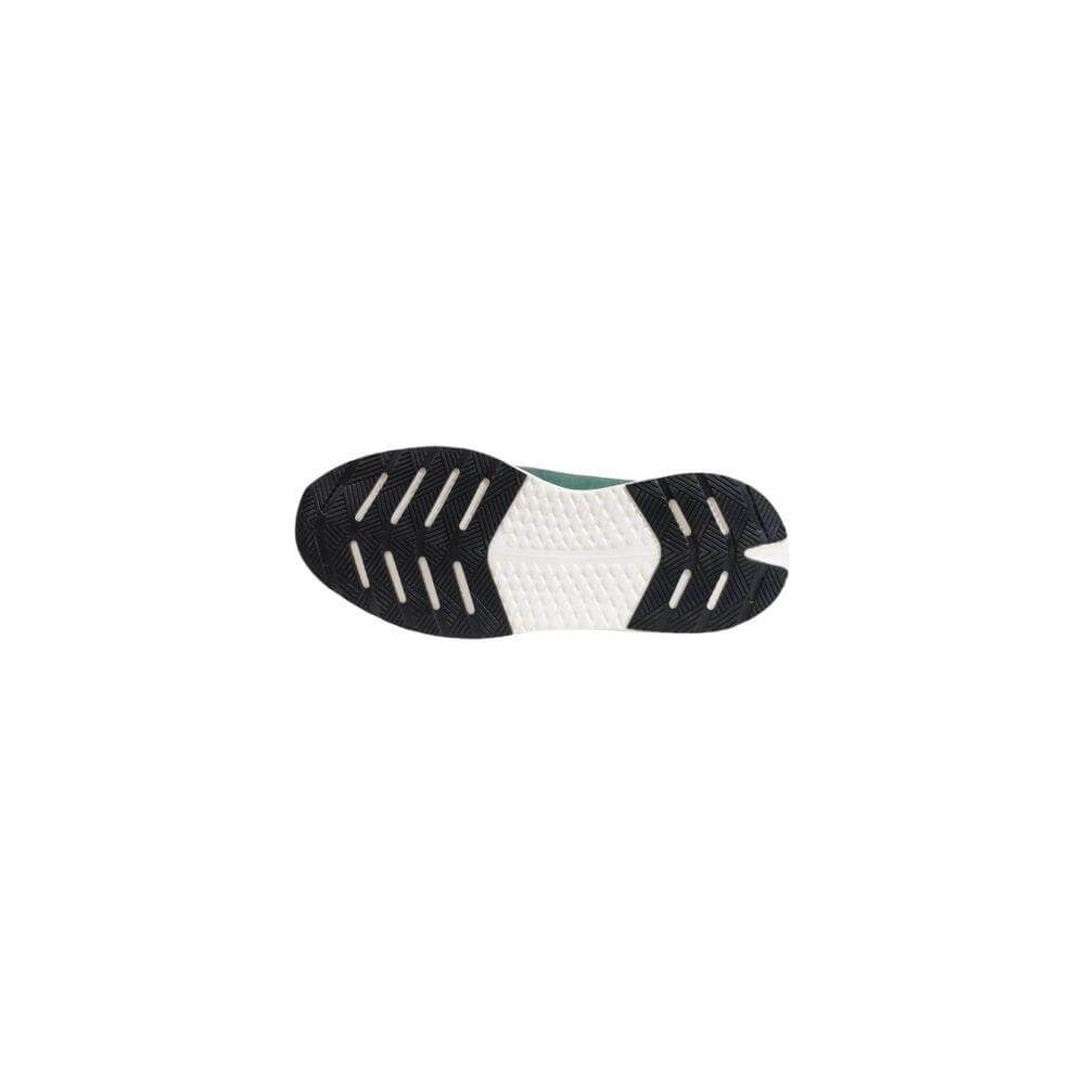 Green leather sneaker sole by D.A.T.E, showcasing men's fall/winter collection with durable, high-traction black and white rubber.