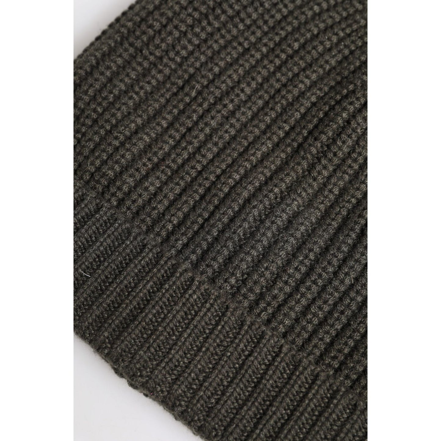 Dolce & Gabbana dark gray cashmere knit winter beanie hat close-up, ribbed texture, 100% cashmere, made in Italy.