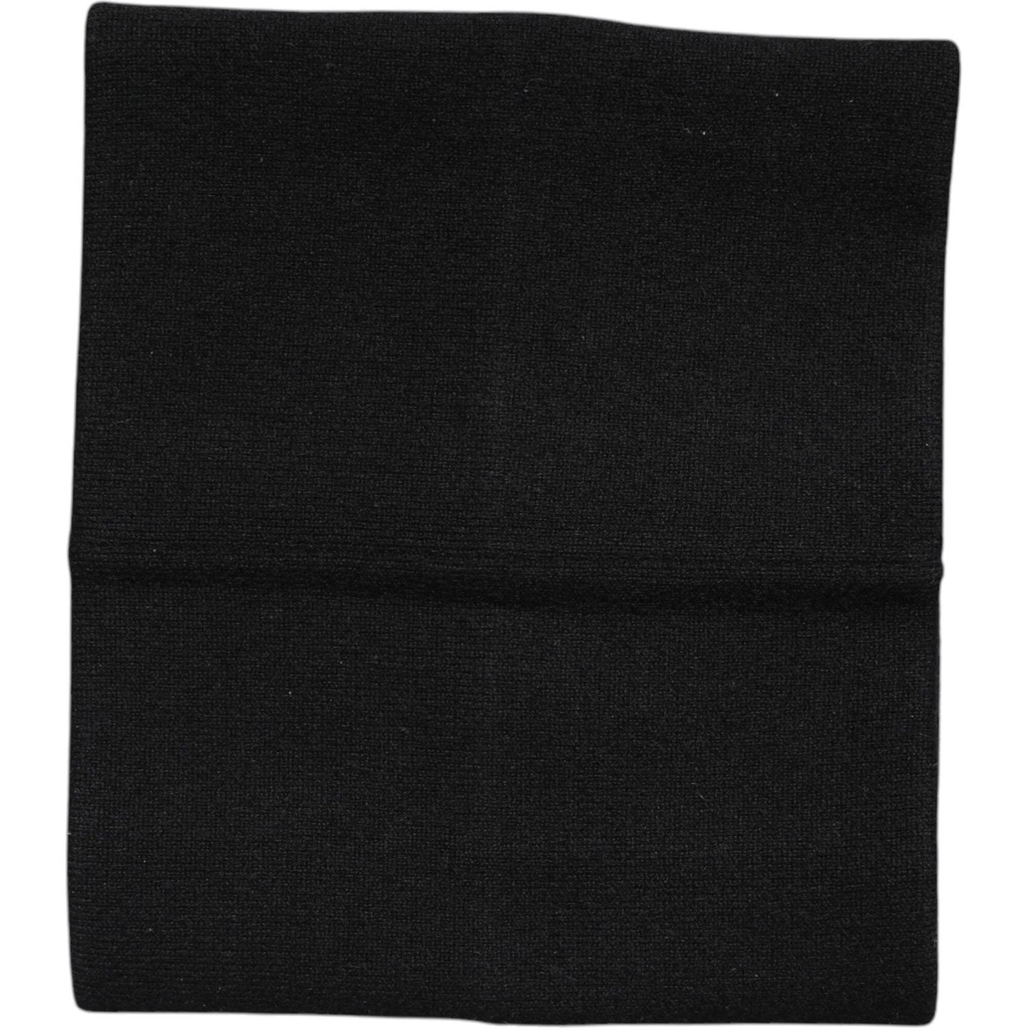 Dolce & Gabbana black cashmere knitted neck warmer scarf, 100% authentic, made in Italy, luxurious winter accessory.