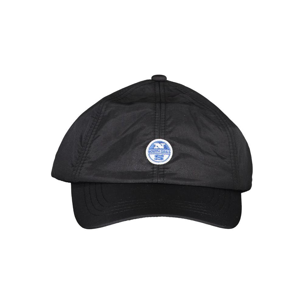 North Sails black nylon hat with visor featuring logo and recycled fibers.