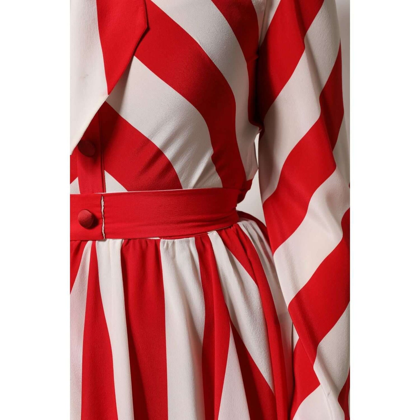 Dolce & Gabbana white and red striped silk mini dress, long sleeves with ascot collar, made in Italy, A-line design, zipper closure.