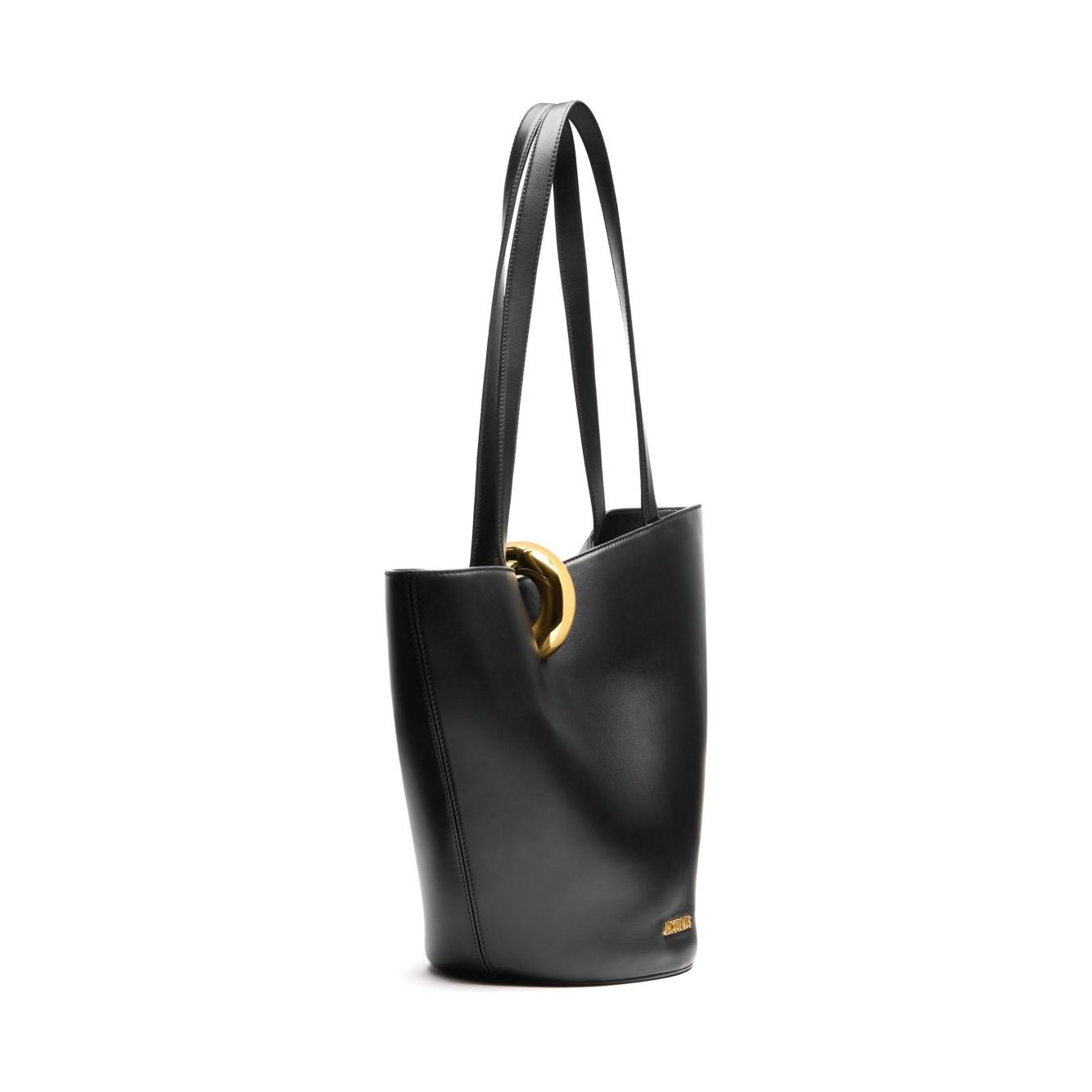 Front view with bag zipped and handles upright.
