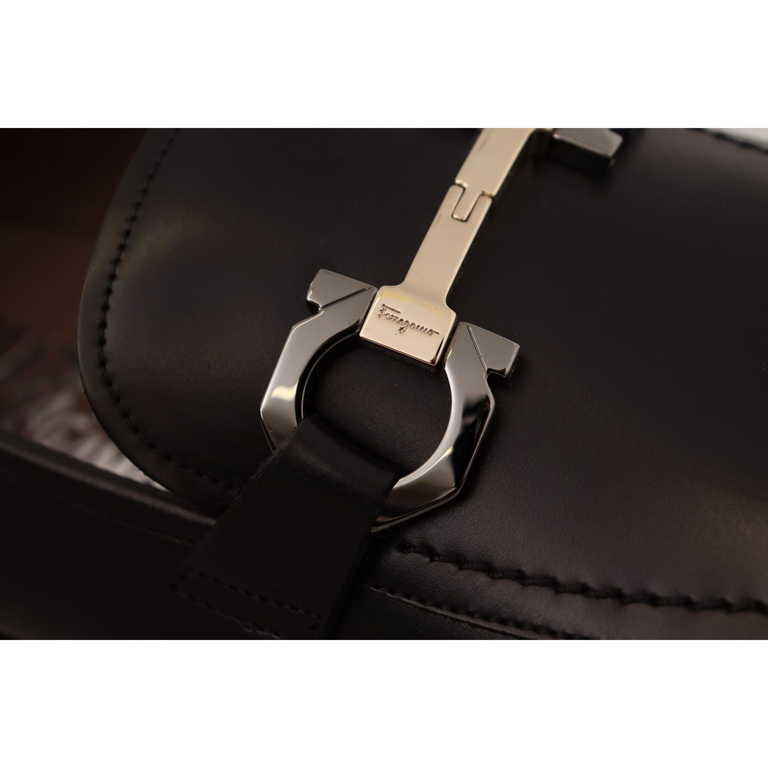 Salvatore Ferragamo Suave Black Leather Gancio Bit Loafers