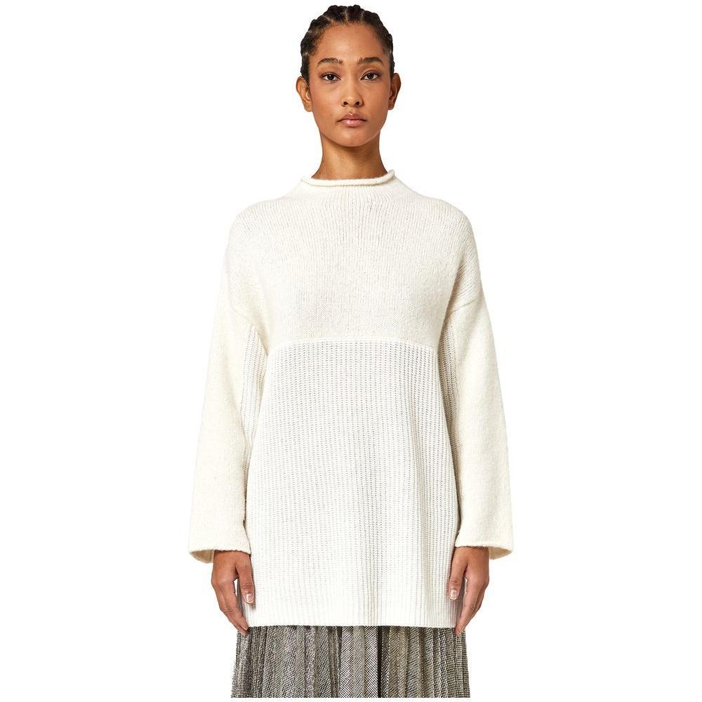 Alpha Studio White Recycled Wool Sweater