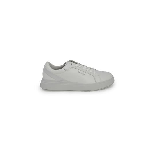 Calvin Klein gray leather sneaker, low-top design, lace-up, high-quality leather, men's shoe with logo detail for style and comfort.