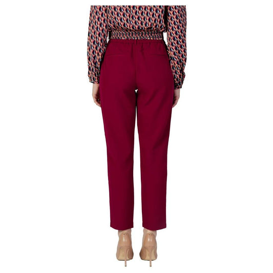 Bordeaux women's cigarette pants, fall/winter collection, 95% polyester with 5% stretch, rear view, stylish fashion wear