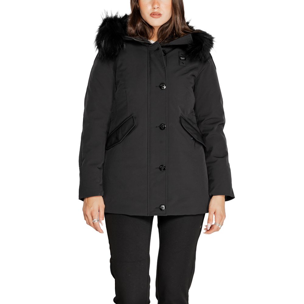 Front view with bag zipped and handles upright.