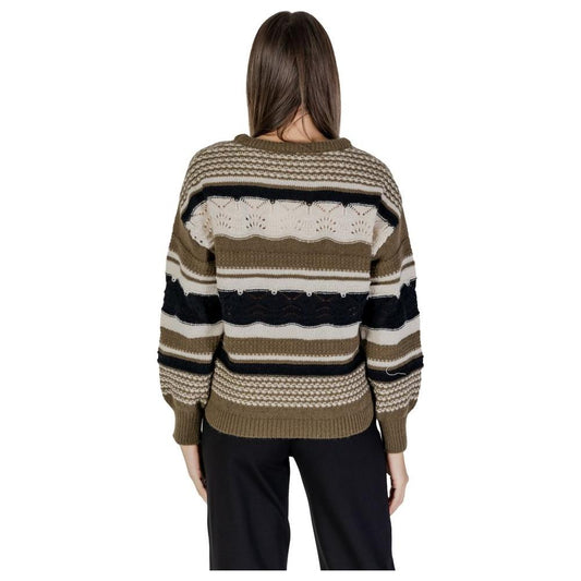 Back view of ICHI green recycled polyester sweater with striped knit pattern, part of women's Fall/Winter collection.