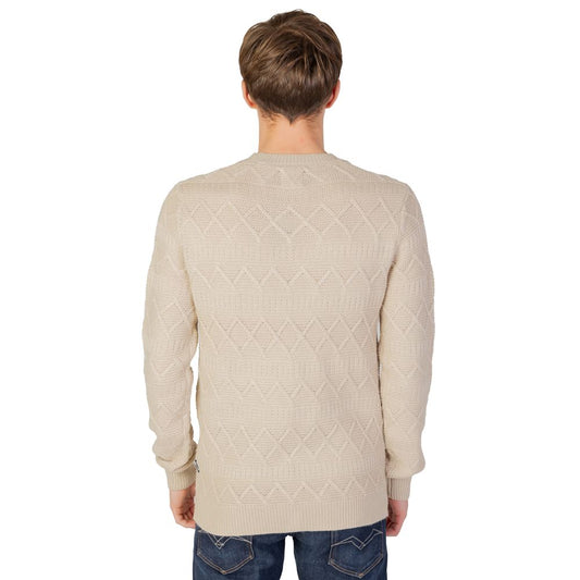 Rear view of a men's Only & Sons beige acrylic sweater, featuring an Autumn/Winter design with geometric patterns. 50% acrylic, 50% cotton.