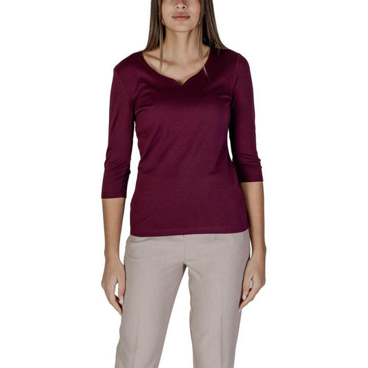 Street One women's purple short-sleeve cotton blend t-shirt, perfect for spring and summer. Stylish and comfortable design.