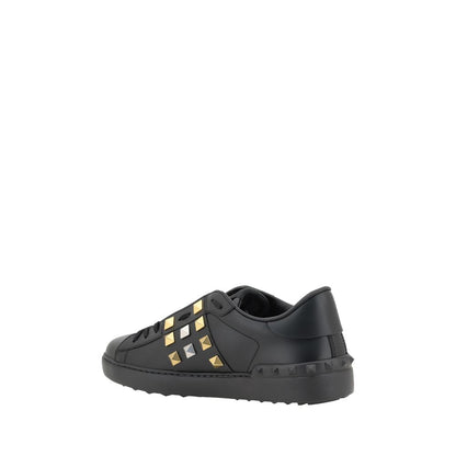 Valentino Garavani Black Calf Leather Bos Taurus Low Top Sneakers
