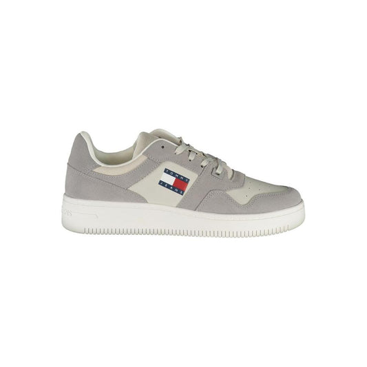 Tommy Hilfiger gray polyester sneaker with laces and contrast details, featuring logo print, sports footwear for men.