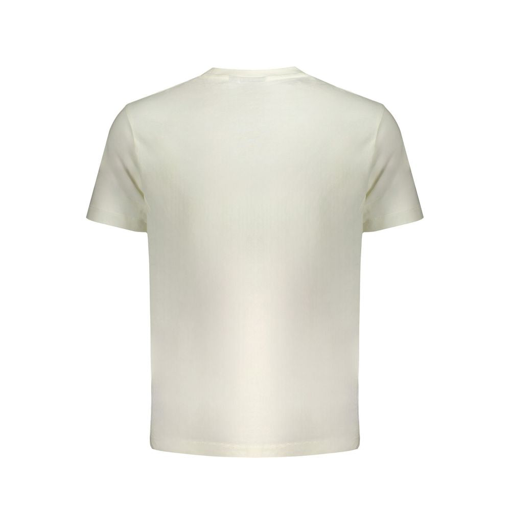Back view of Wrangler White Cotton T-Shirt with short sleeves and crew neck.