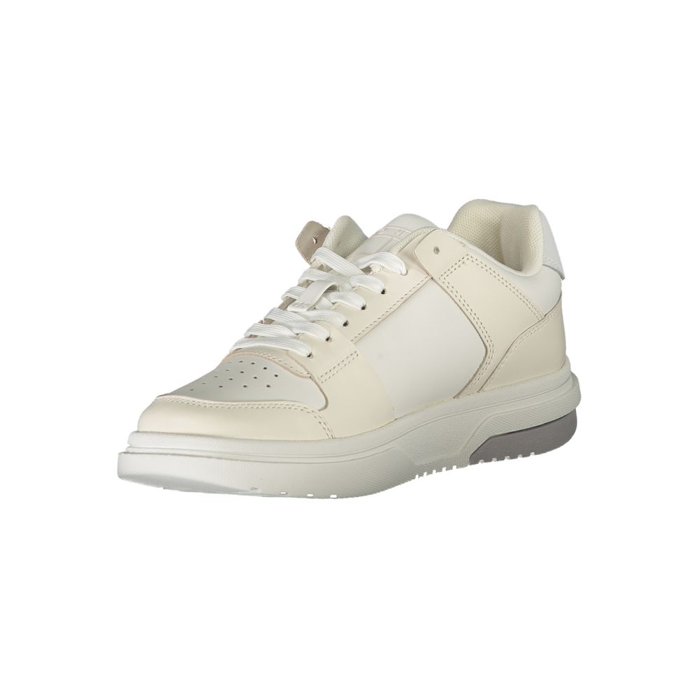 Tommy Hilfiger White Polyester Sneaker with laces and logo, featuring contrast details. Ideal for sports footwear enthusiasts.