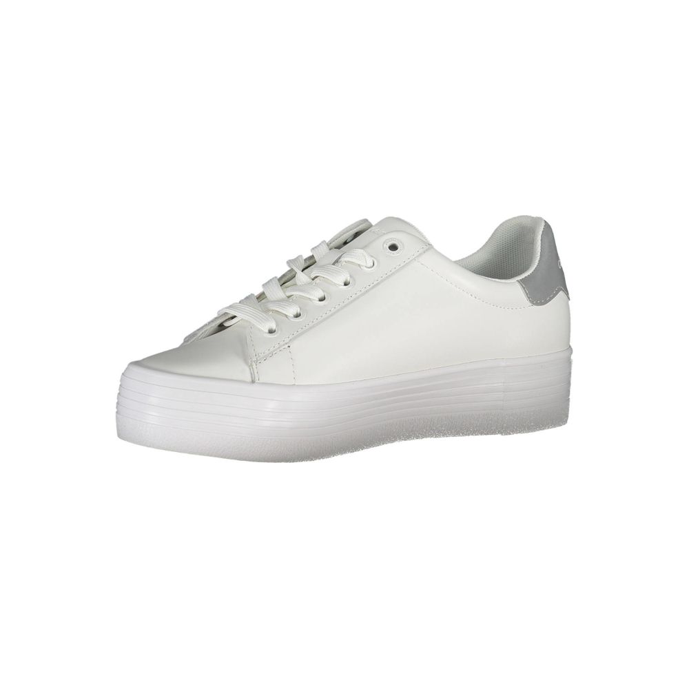 Calvin Klein White Polyester Sneaker with laces and logo, 100% recycled material, sports style with contrasting details.