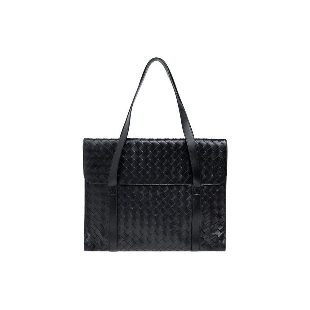 Front view with bag zipped and handles upright.
