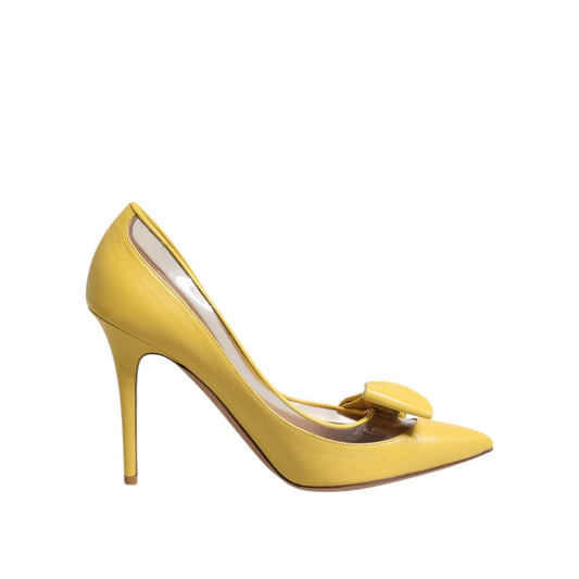 Valentino Yellow Patent Leather PVC Bow Heels Pumps Shoes with pointed toes and stylish bows.