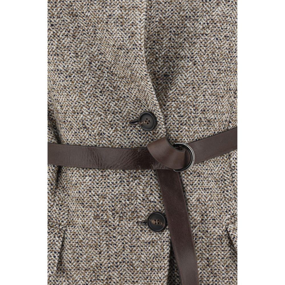 Front view with bag zipped and handles upright.