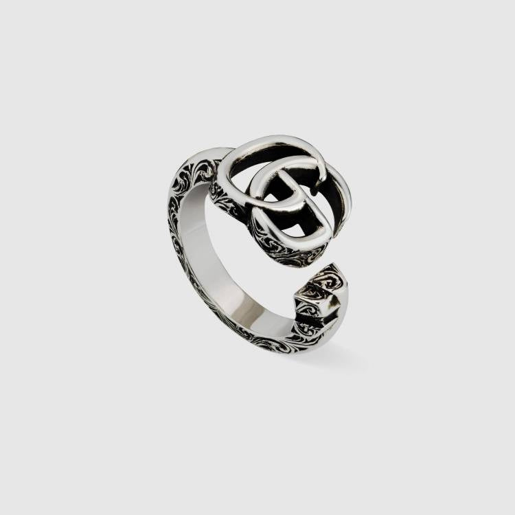 ANELLI GUCCI MOD. YBC627760001 - Elegant engraved silver ring with iconic design