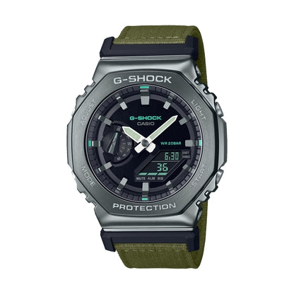 CASIO G-SHOCK Mod. OAK METAL COVERED - UTILITY SERIE KHAKI GREEN wristwatch with 20 ATM water resistance and quartz movement