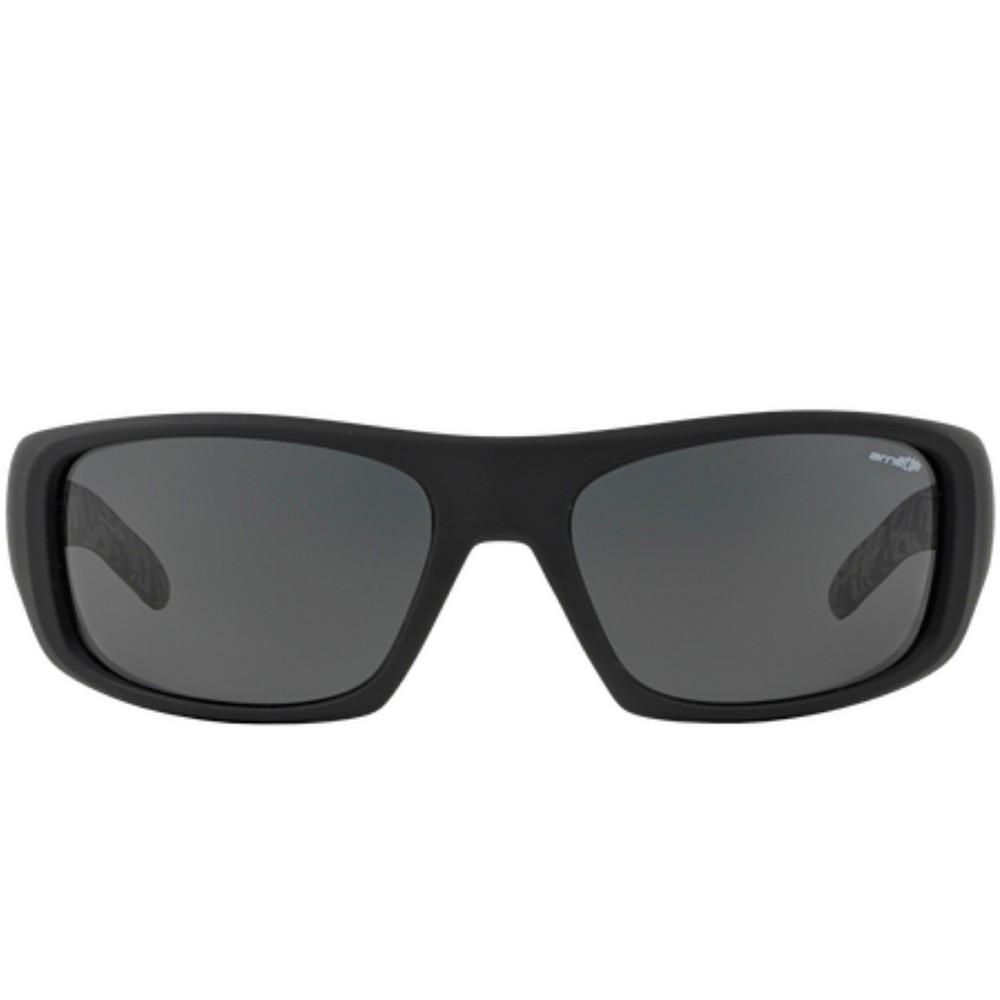 Gent's sunglasses ARNETTE MOD. HOT SHOT AN 4182 in black frame design, perfect for stylish and modern look.