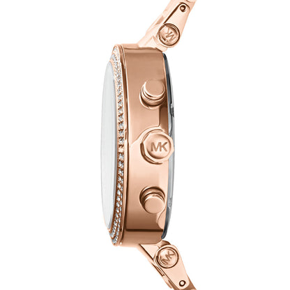 Side view of MICHAEL KORS Mod. PARKER rose gold watch showcasing buttons and logo engravings.