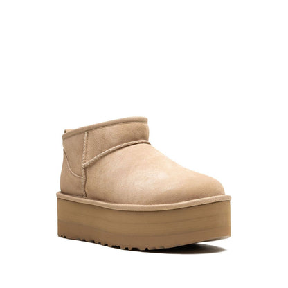 UGG Australia Boots Beige